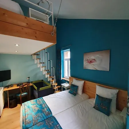 Ξενοδοχείο La Fete Au Palais Lustin